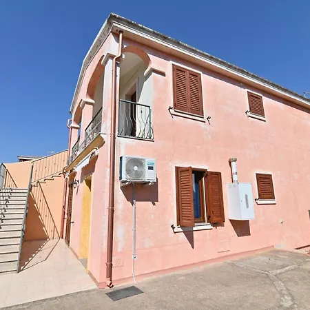 Holiday home Izzhome Lemon Tree Pula
