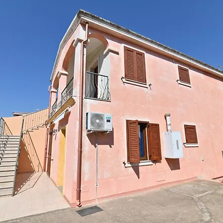 בית נופש Izzhome Lemon Tree פולה