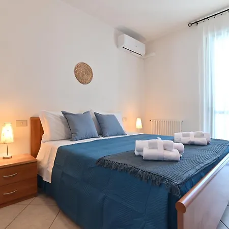 Izzhome Lemon Tree * Pula