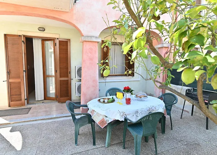 Izzhome Lemon Tree 度假居