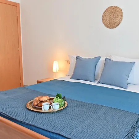 Izzhome Lemon Tree * Pula