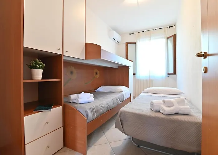 Izzhome Lemon Tree Tatil Evi Pula
